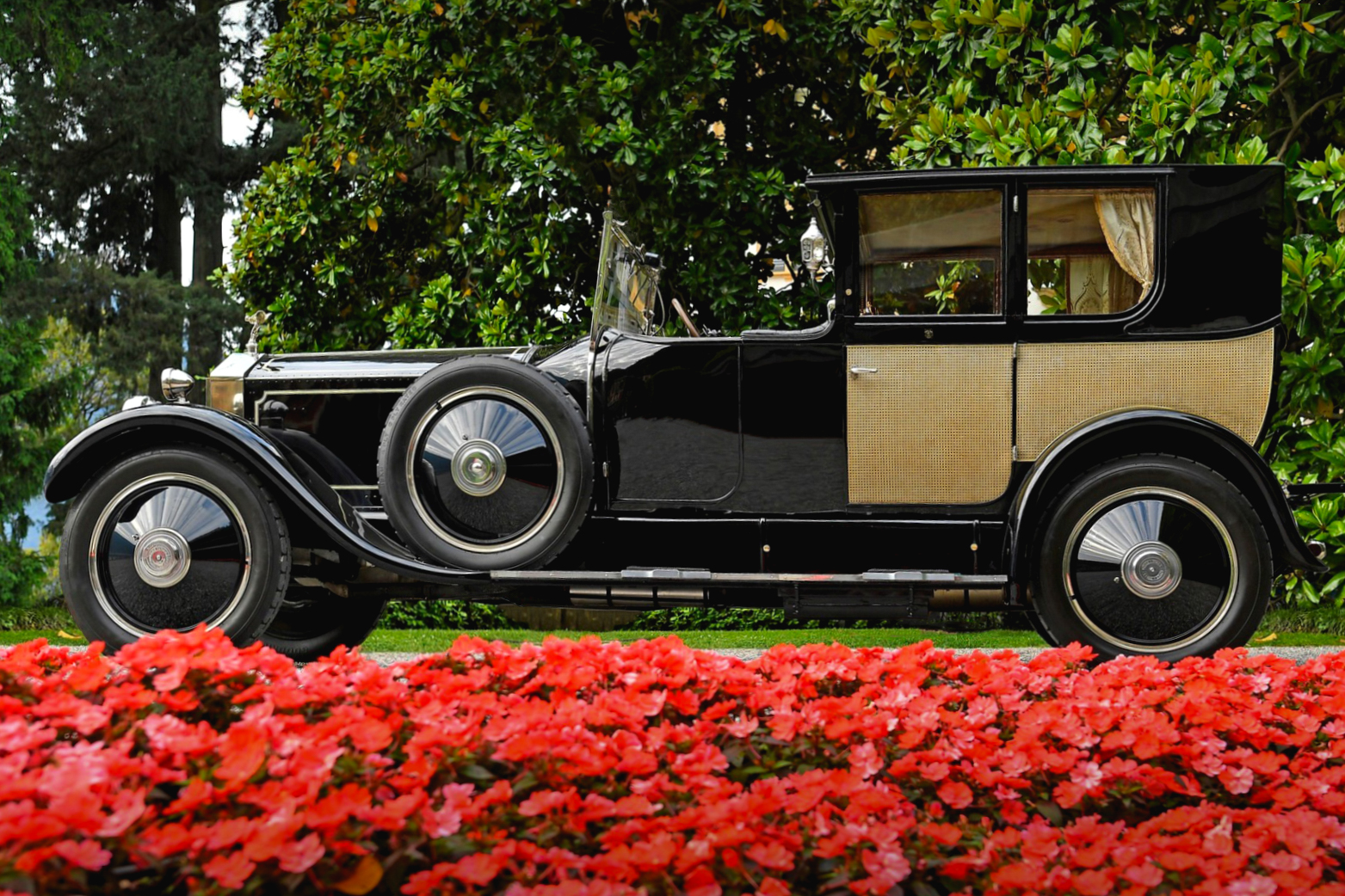 Rolls-Royce Phantom Celebrates Centenary