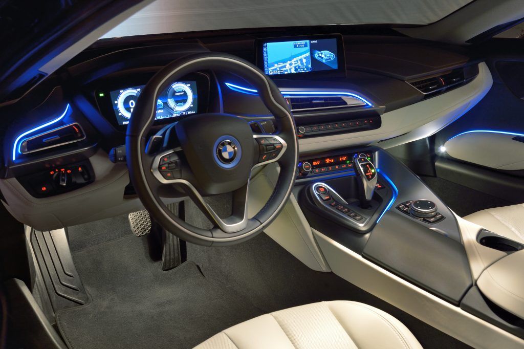 BMW i8 interior