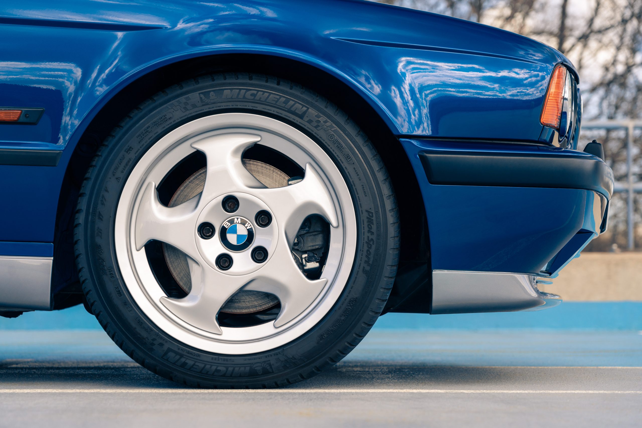 Wheels of Fortune: Modern Classic Rims to Remember