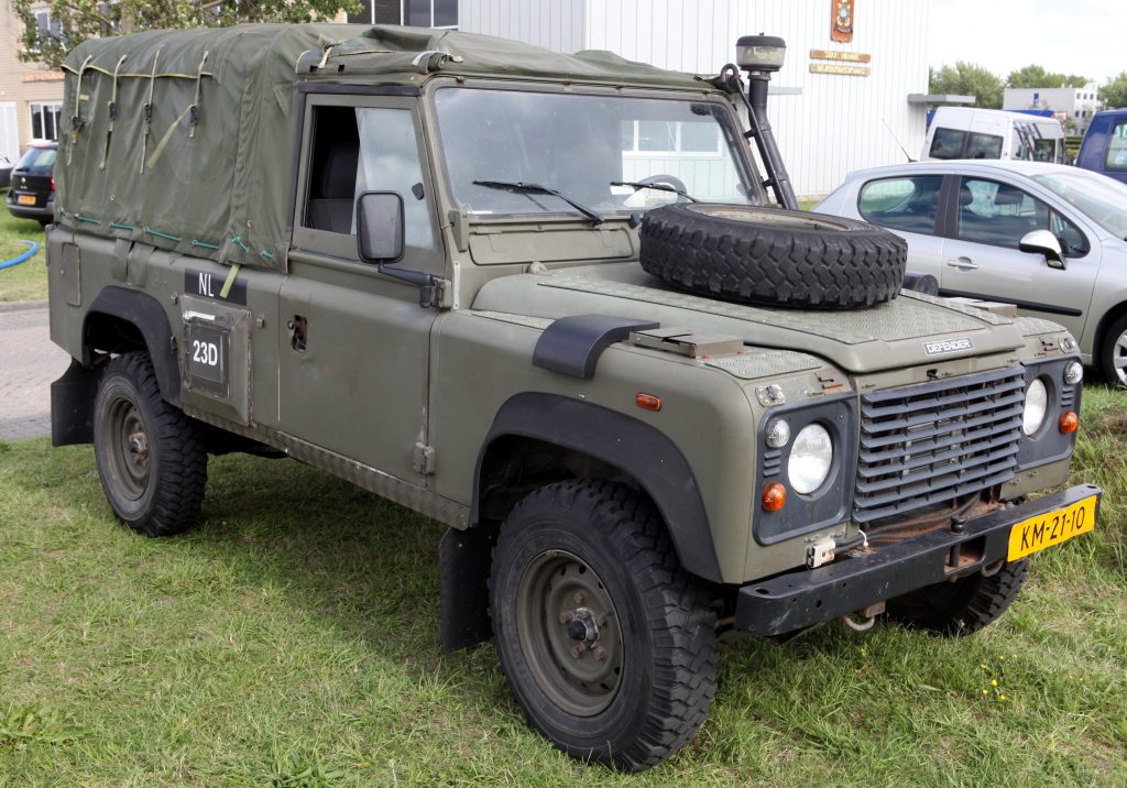 Land Rover Defender