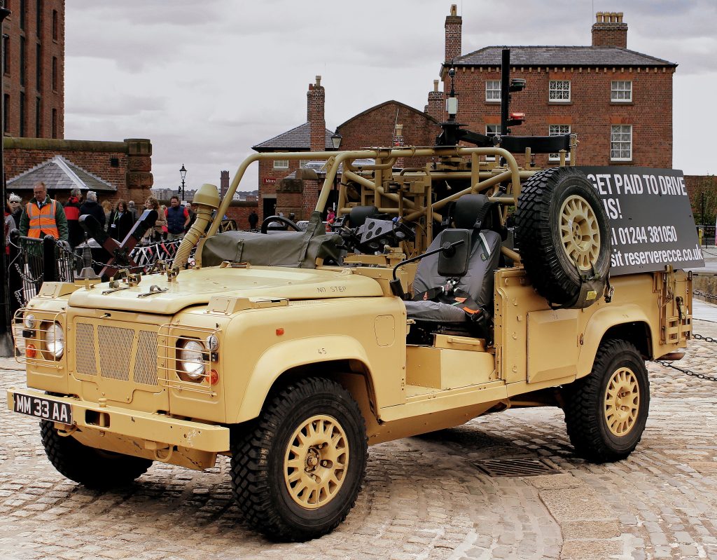 Landrover Defender Wolf