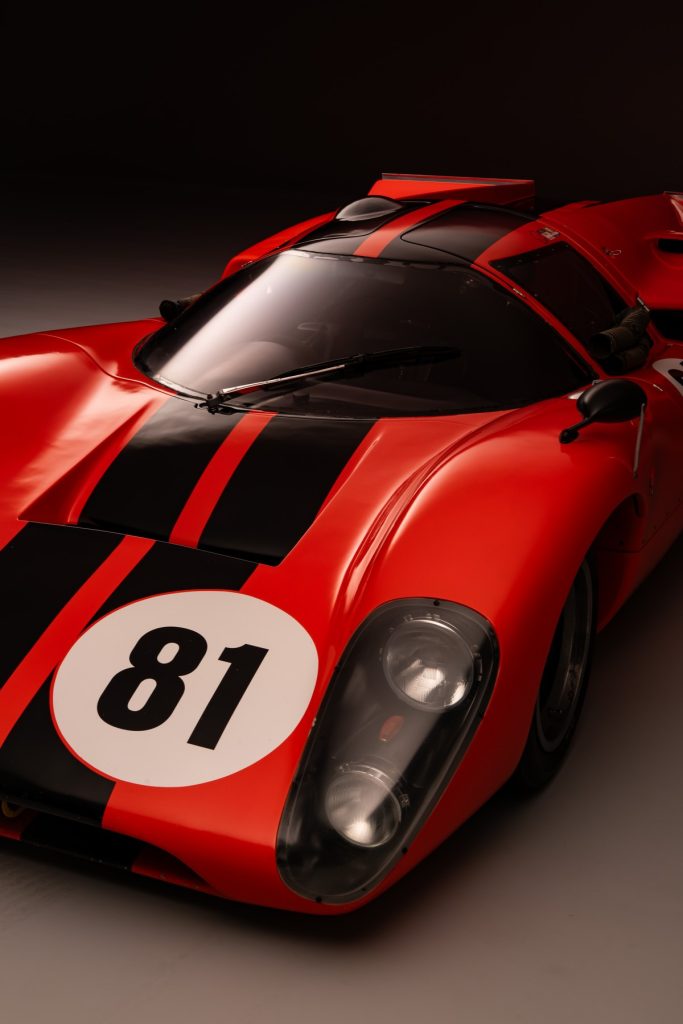Red Lola T70