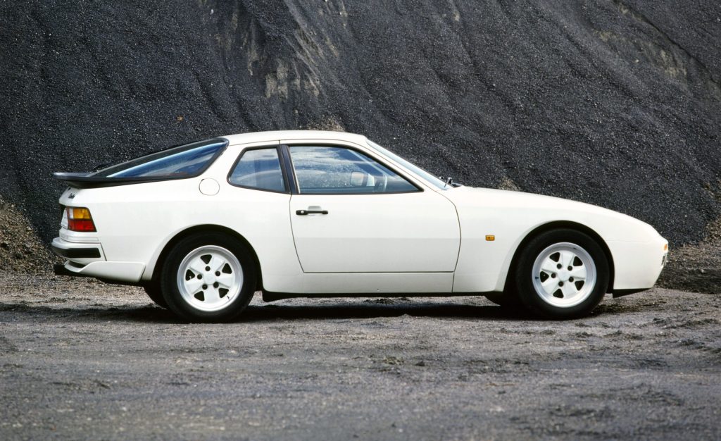 White Porsche 944 Turbo