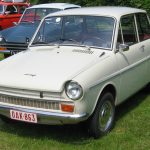 White DAF 33