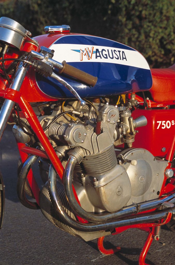 MV Augusta 750 Sport