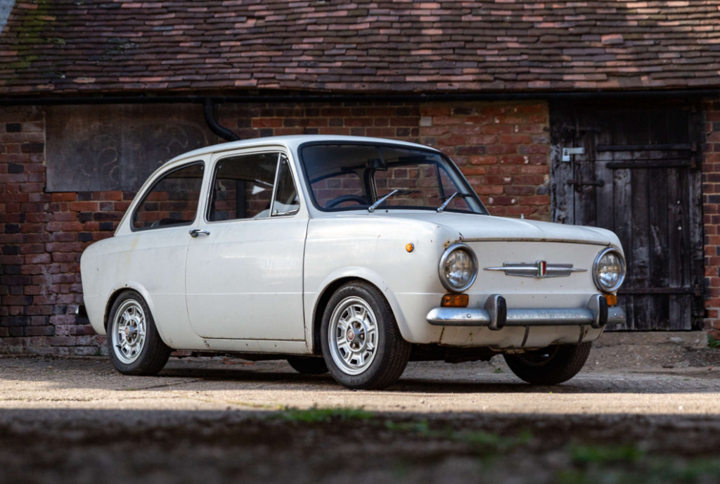 White Fiat 850