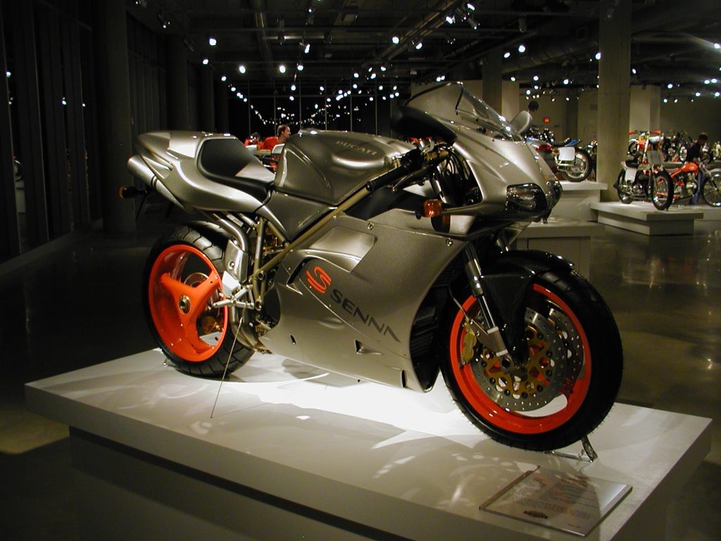 Silver Ducati 916 Senna