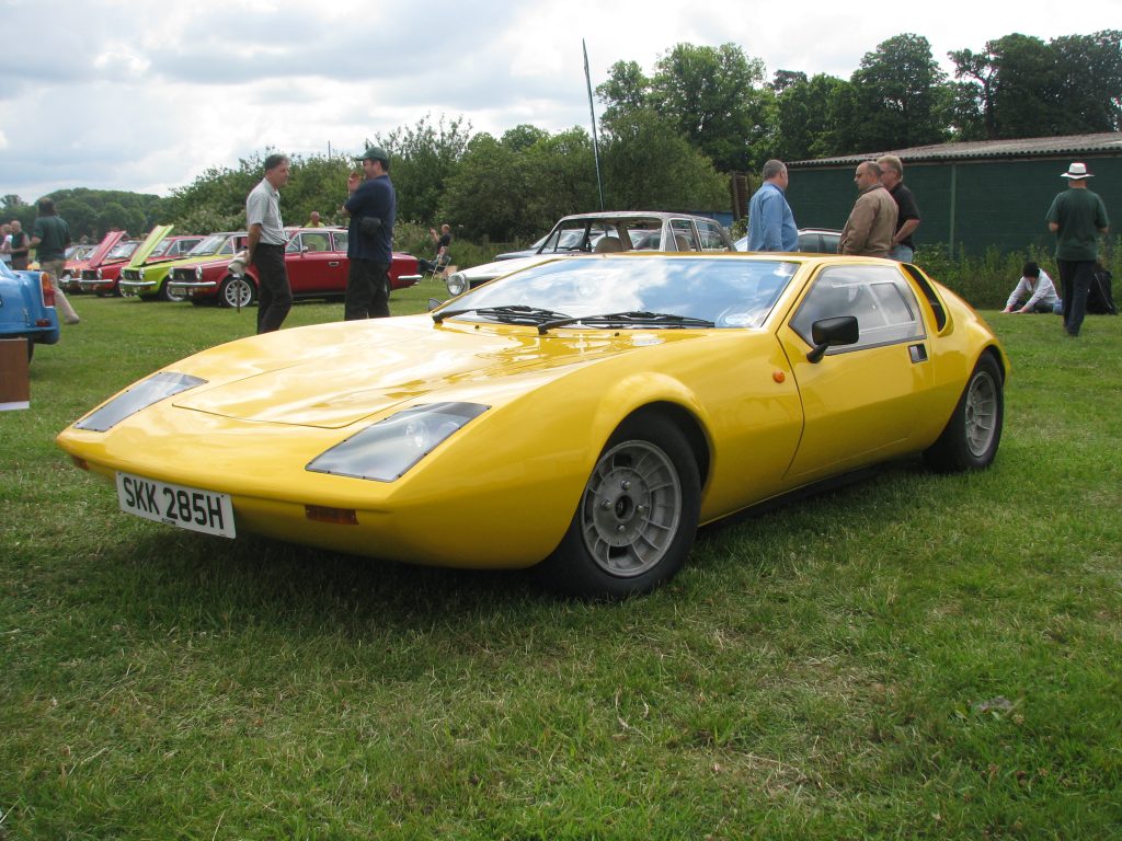 Yellow Gilbern T11