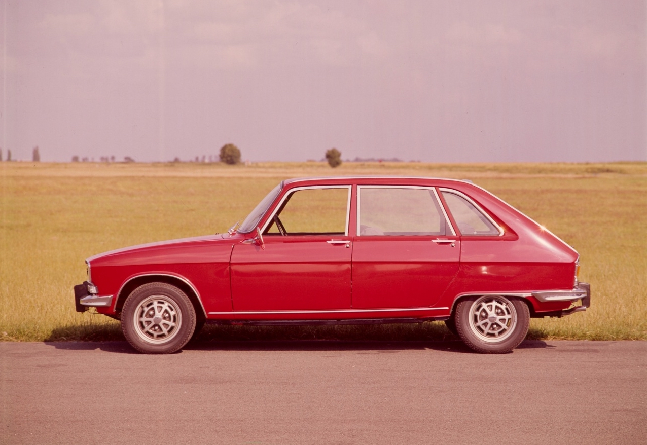 Renault 16 at 60: The Game-Changing French Hatch
