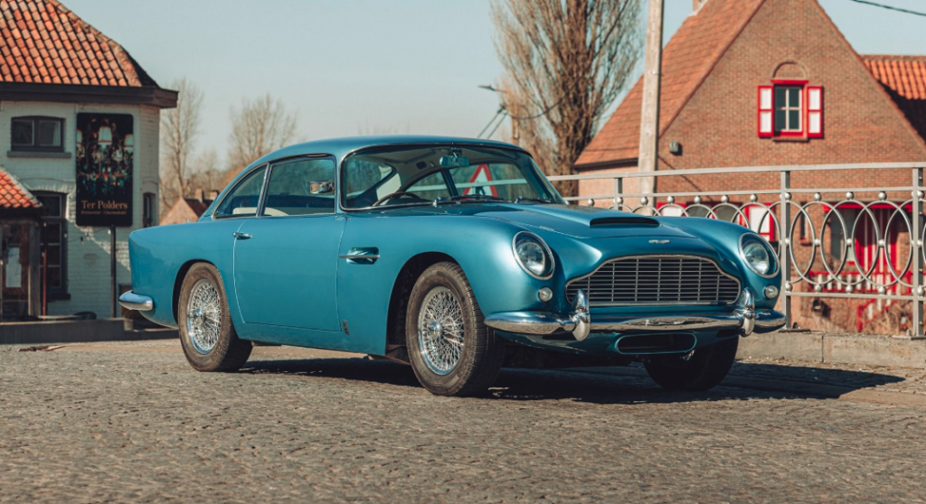 Blue Aston Martin DB5
