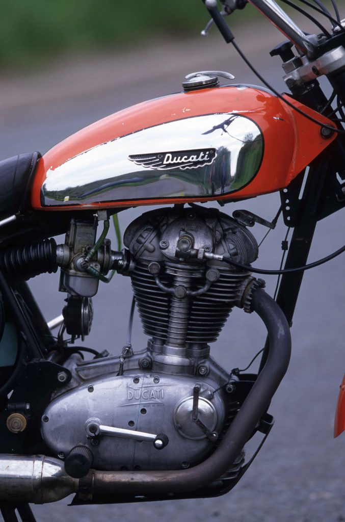 Ducati 350 Scrambler engine and fuel tank