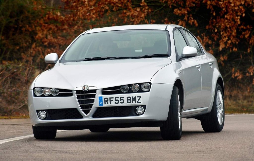 Silver Alfa Romeo 159 front view