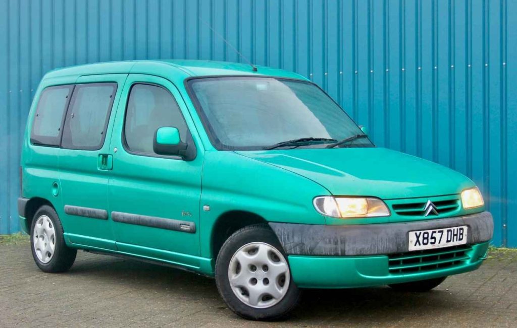 Green Citroen Berlingo