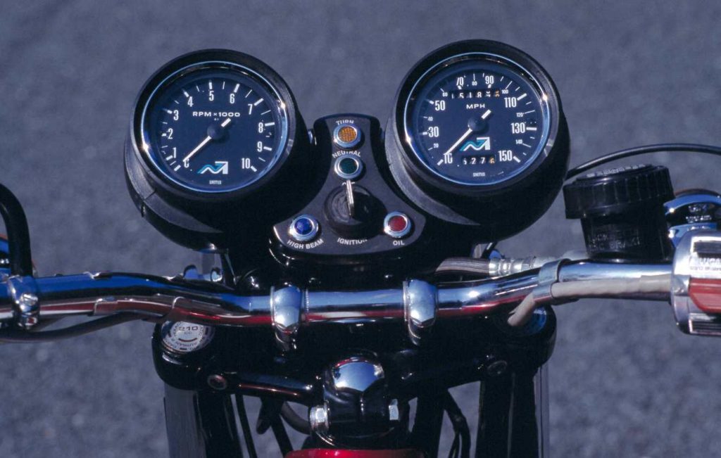 Triumph T160 Trident