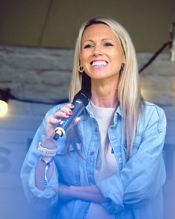 Charlotte Vowden on stage at FOTU