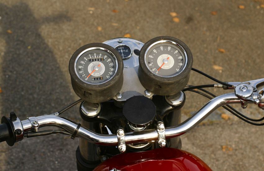 Classic motorbike handlebars and speedometer