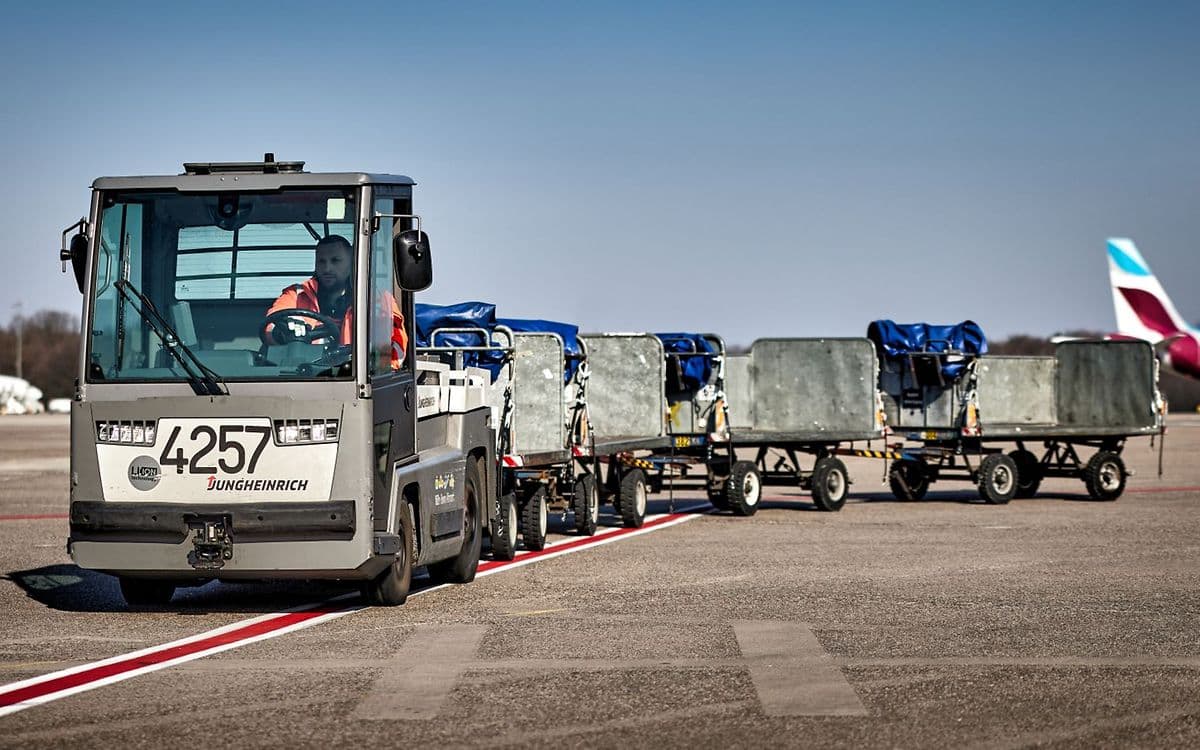 Holiday Heroes: Celebrating aviation’s supporting characters