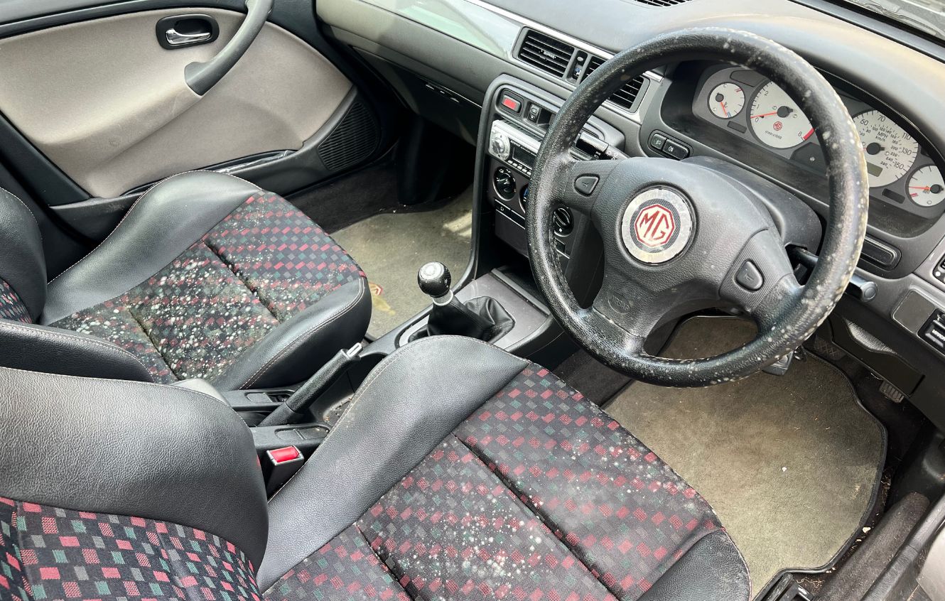 How to clean a mouldy car