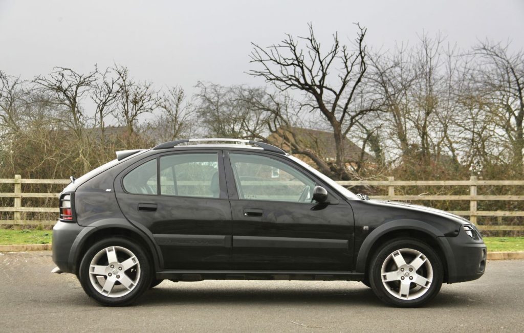 Black 2004 Rover Streetwise side profile showing raised ride height and five-spoke alloy wheels