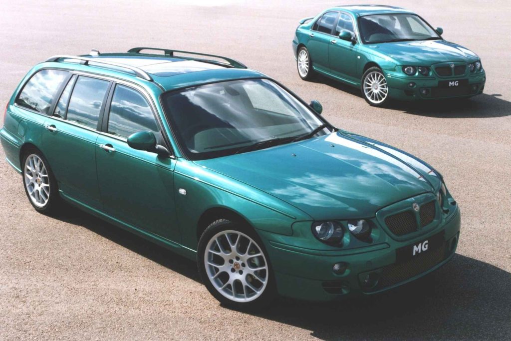 MG ZT-T estate and ZT saloon together in Xanadu Green metallic, overhead three-quarter view